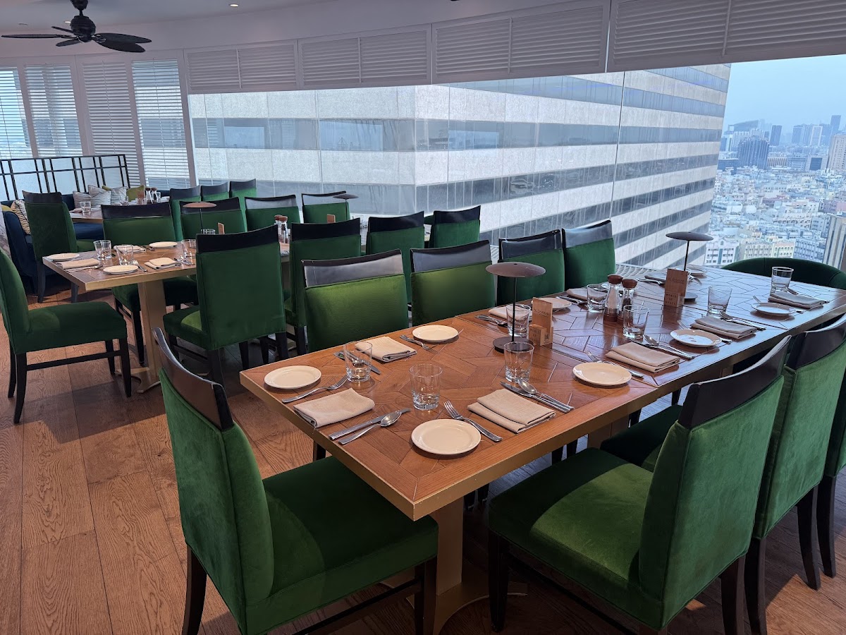 Al Dawaar - Revolving Brunch - photo 4