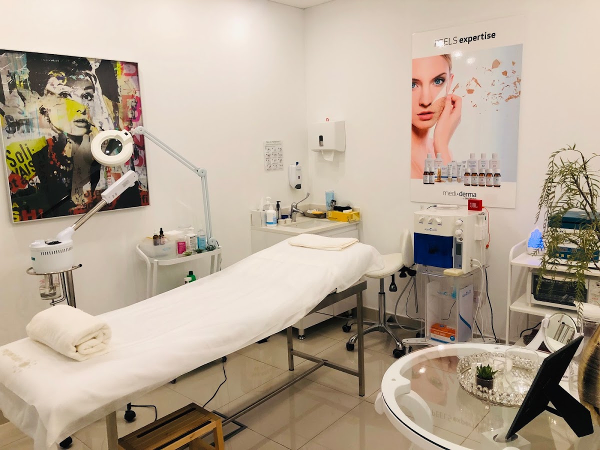 Hessa Street Clinic - Medical Aesthetics - photo 5