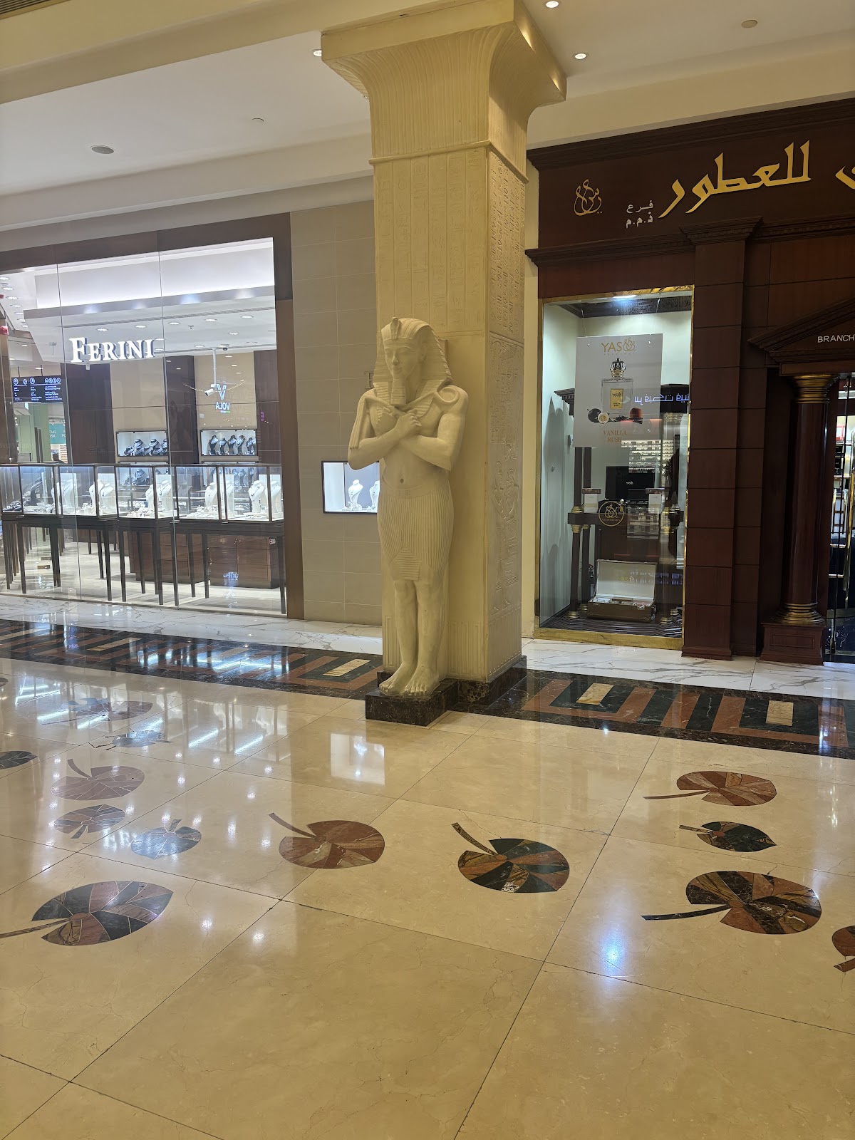 Wafi Mall - Pyramid Shopping - photo 3