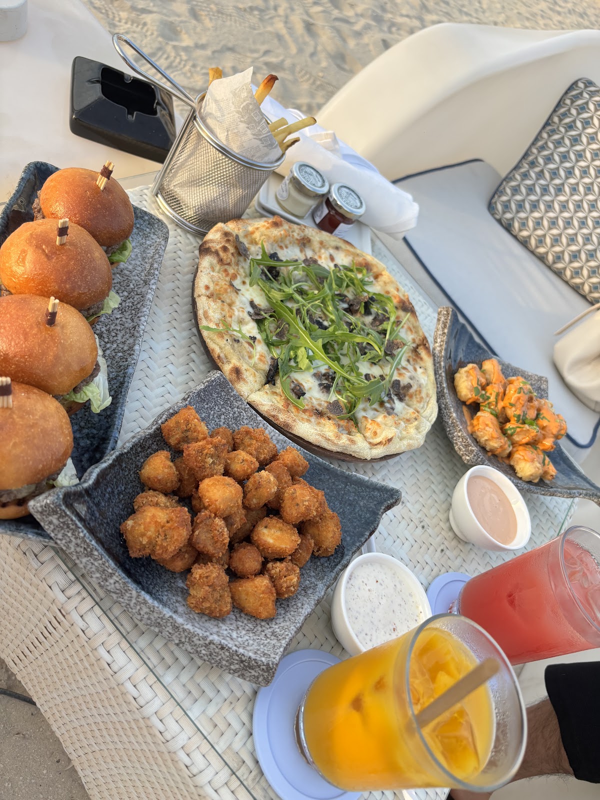 Jetty Lounge - photo 3