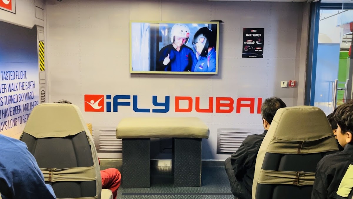 iFly Dubai Indoor Skydiving - photo 3